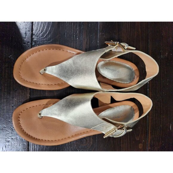 Tommy Hilfiger Kitty 2 Gold Thong Sandals/Sz. 7.5M, EUC - Picture 9 of 10